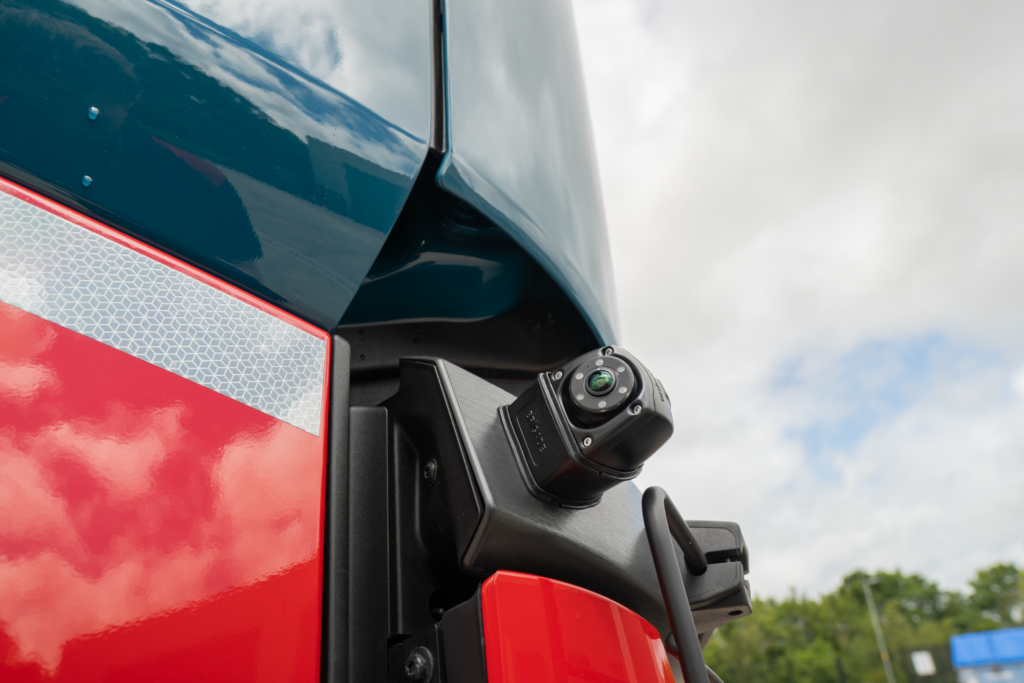 Smuk Camera Cameras for HGVs | Reversing, Load & 360° Cameras | SM UK