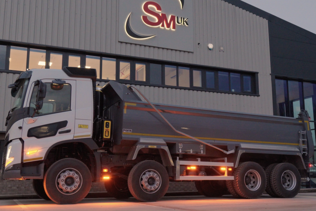 Halo lights on a Tipper truck